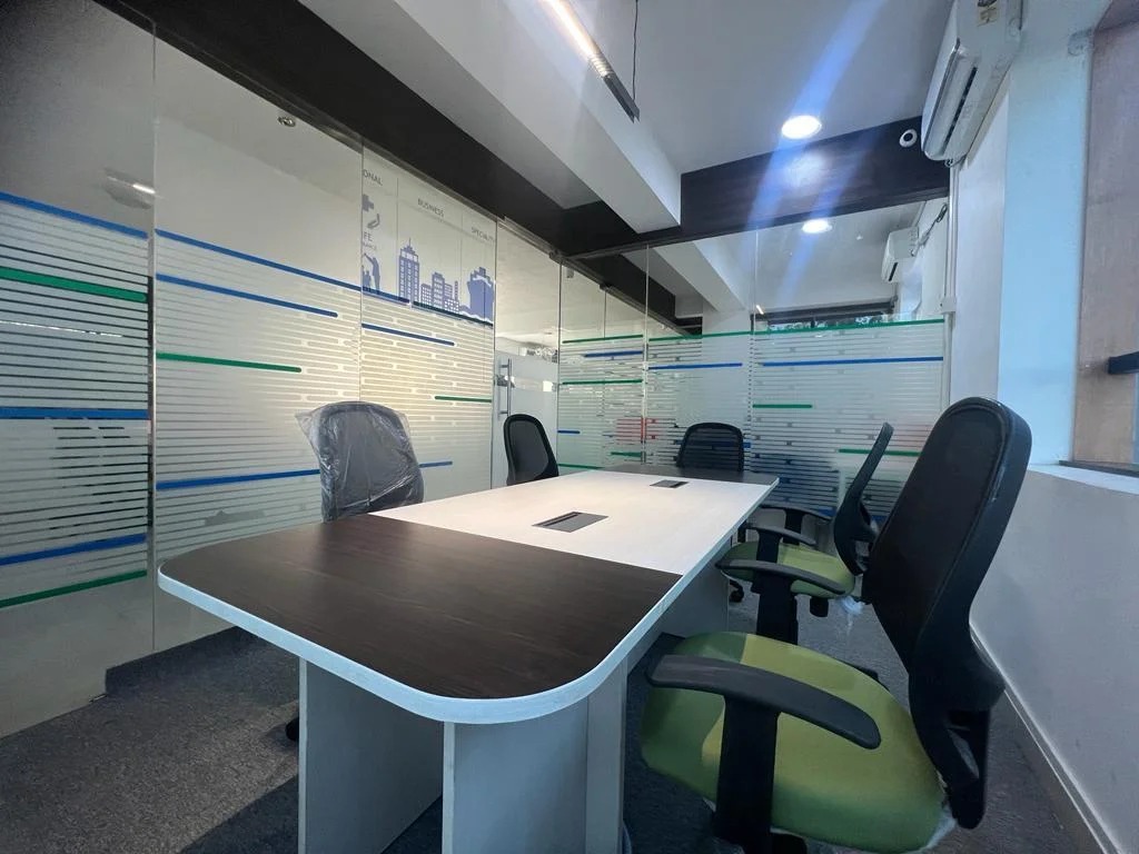 Open Seating Workspace - Nungambakkam